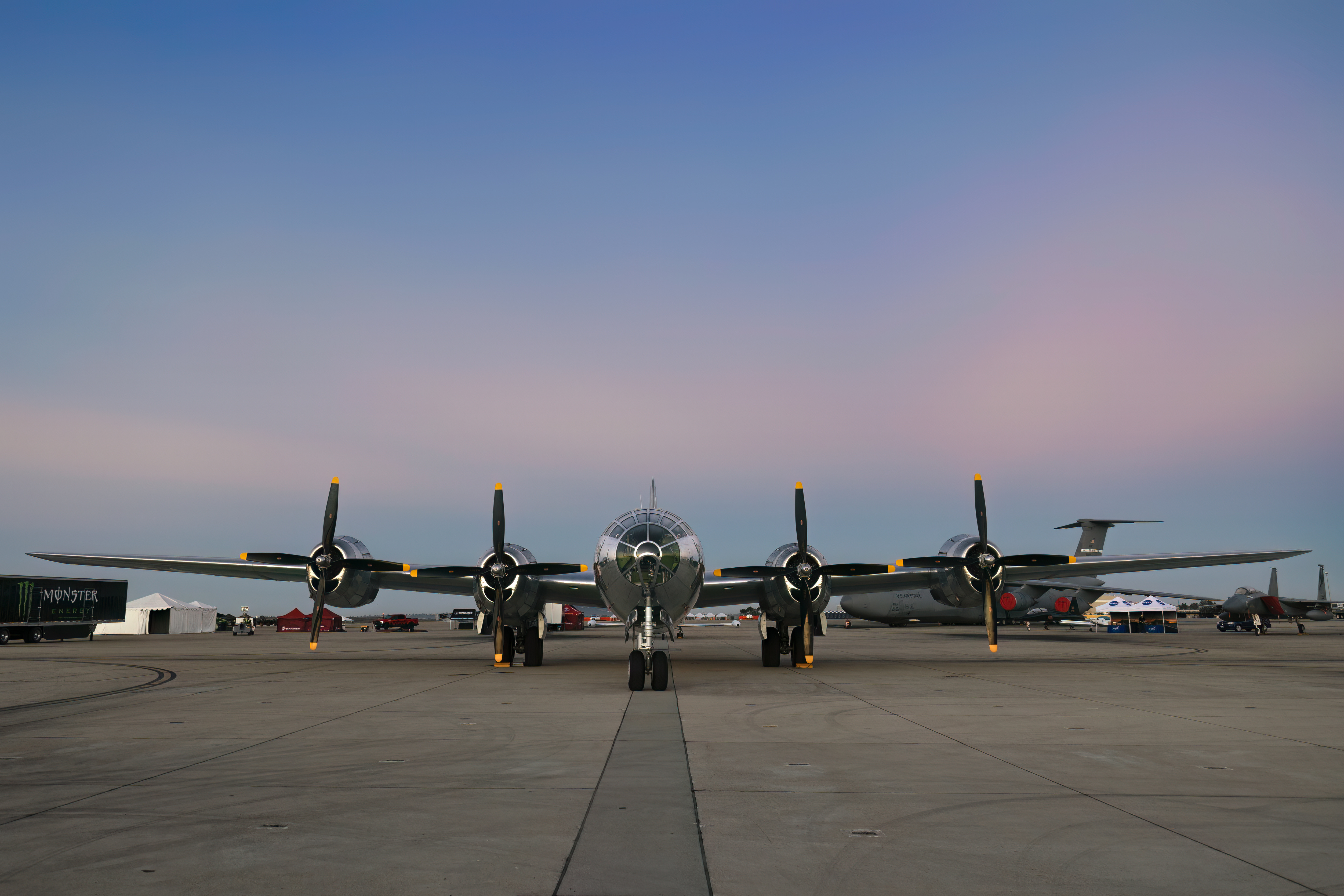 Plane on tarmac at MCAS Miramar